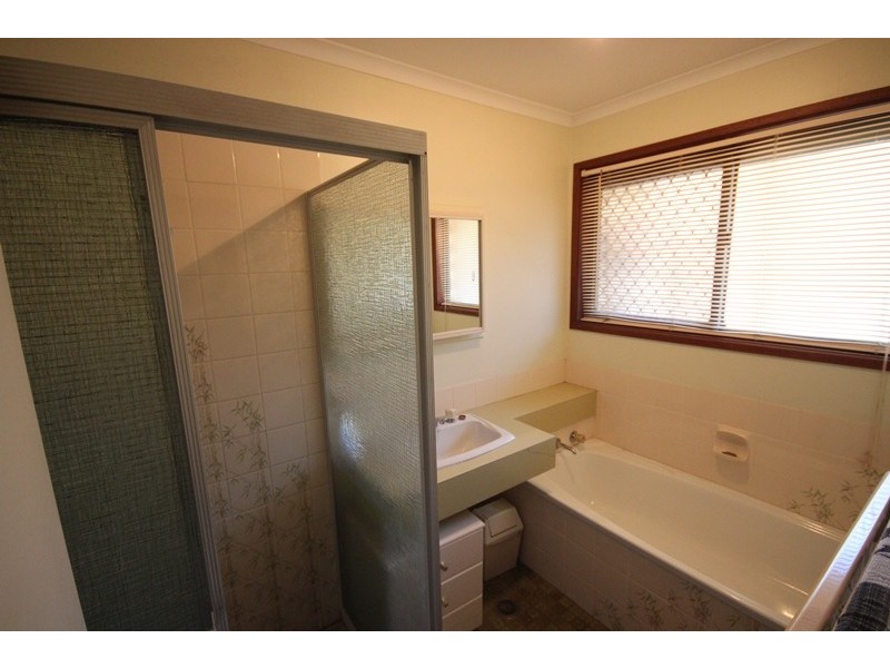 34 Hannant Street, Collingwood Park QLD 4301