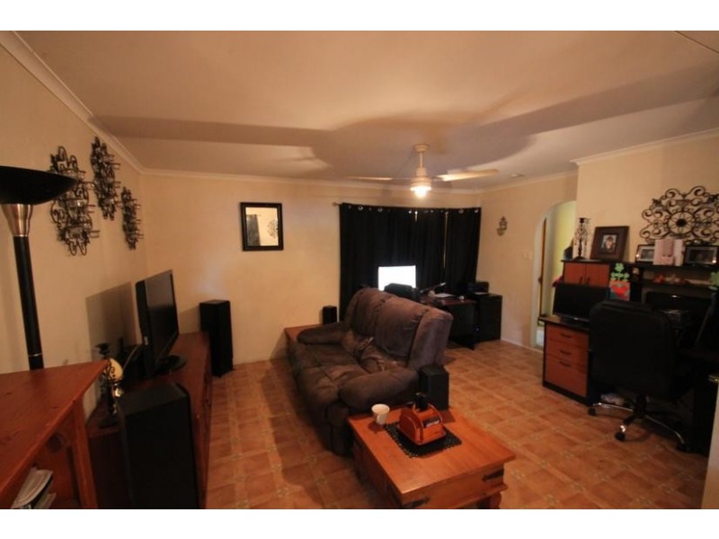 76 Collingwood Drive, Collingwood Park QLD 4301