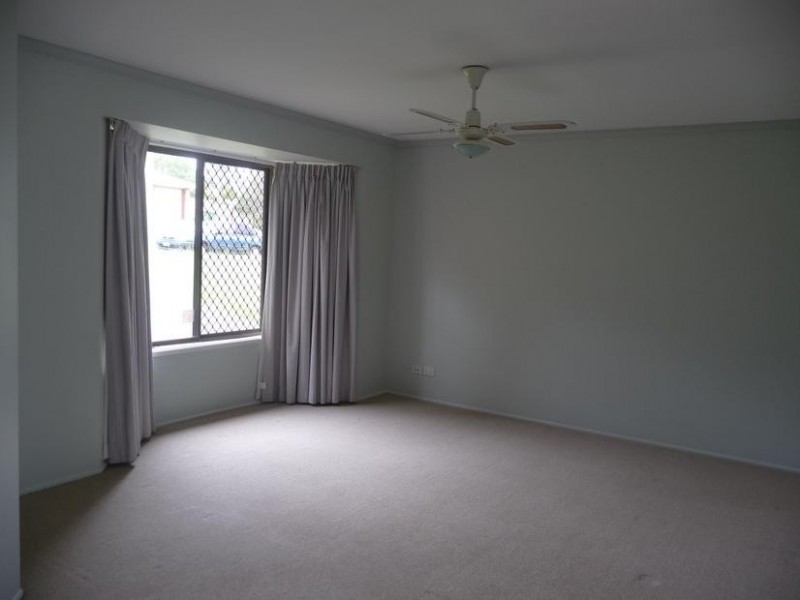 2 Fisher Street, Collingwood Park QLD 4301