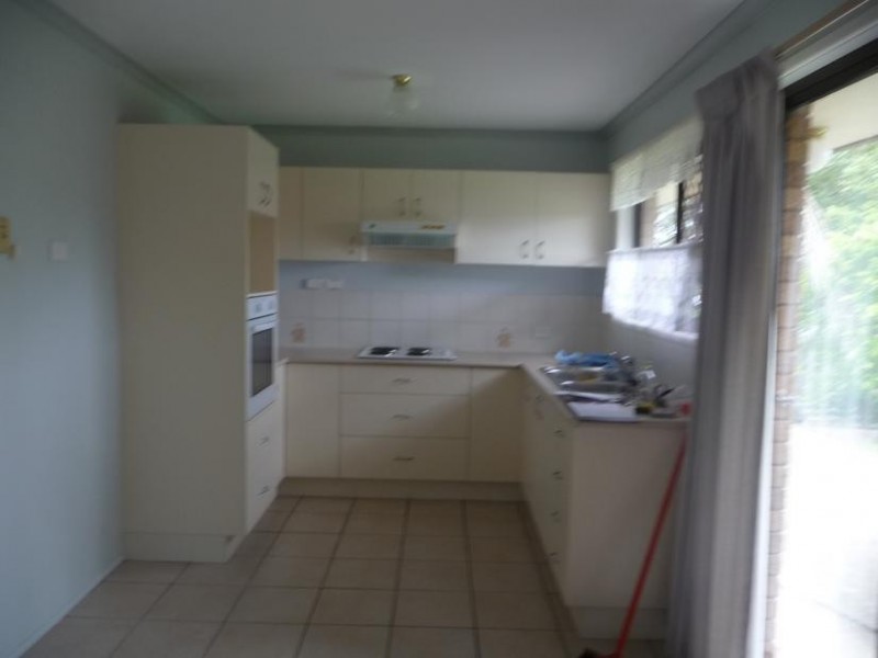 2 Fisher Street, Collingwood Park QLD 4301