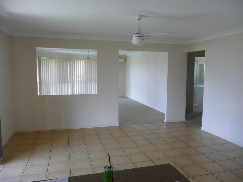16 Emma Place, Springfield Lakes QLD 4300