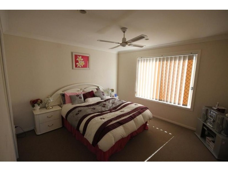 37 Brighton Parade, Forest Lake QLD 4078