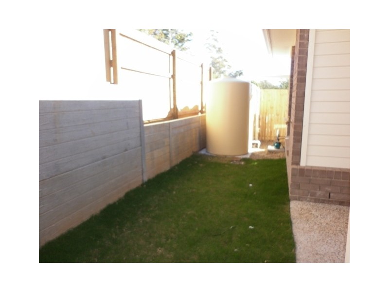 14 Arnaldo Avenue, Augustine Heights QLD 4300