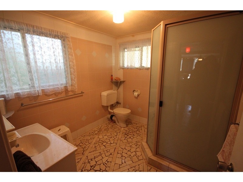 15 REERDEN STREET, Collingwood Park QLD 4301