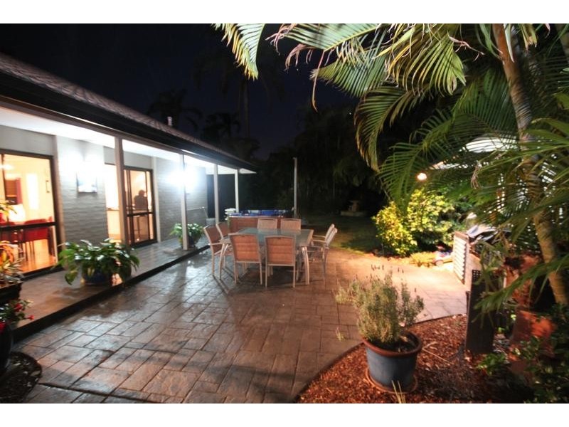 21 Clutha Street, Westlake QLD 4074