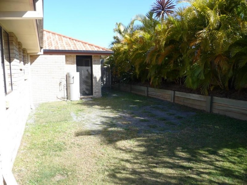 2 Montville Place, Forest Lake QLD 4078