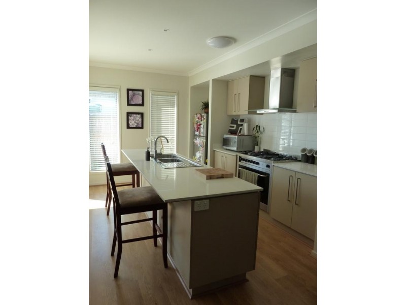 13 Moontide Way, Springfield Lakes QLD 4300