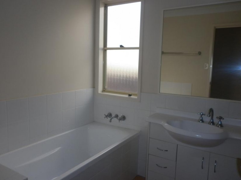 27 Isabella, Collingwood Park QLD 4301
