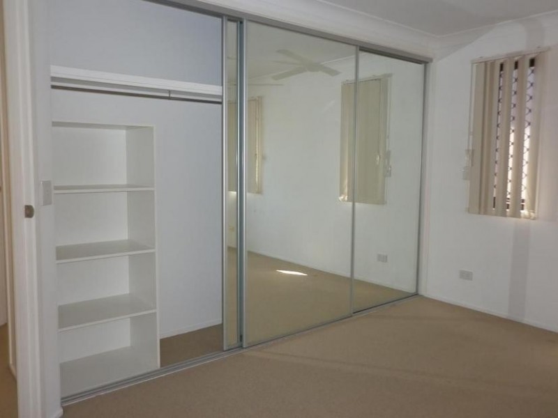 8/26 Commercial Drive, Springfield QLD 4300