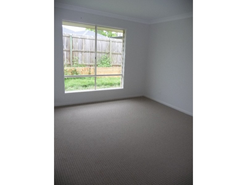 2/11 Tone Drive, Collingwood Park QLD 4301