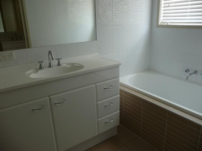 13 Hunt Street, Collingwood Park QLD 4301