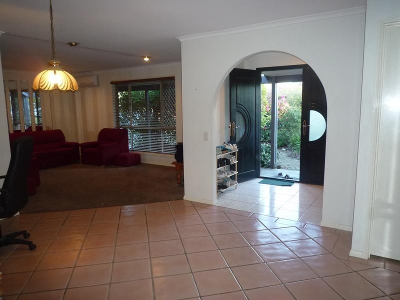 3 Perryman Court, Collingwood Park QLD 4301