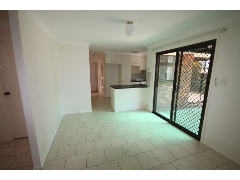 8 Old Logan Road, Gailes QLD 4300