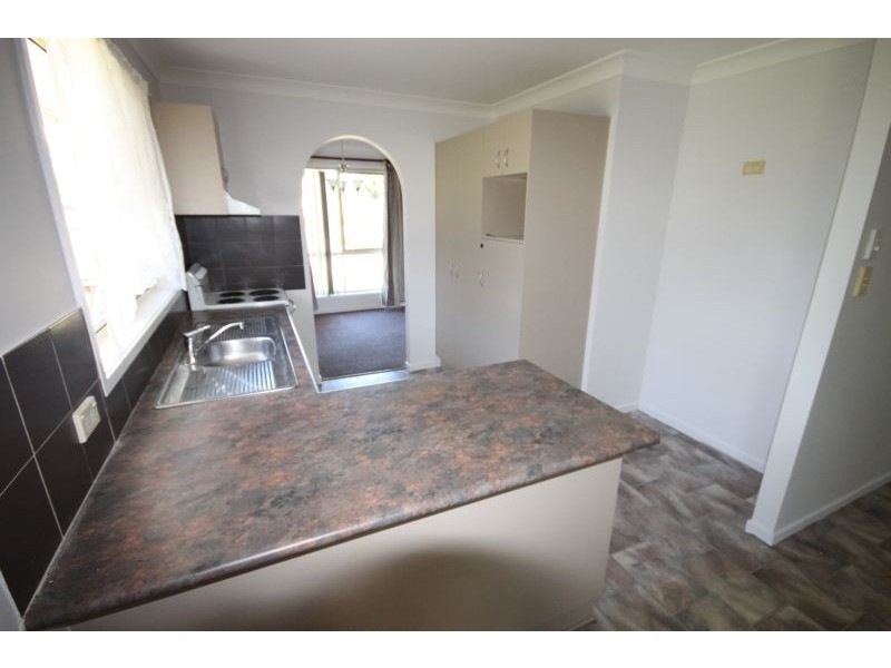 1 Buschman Close, Redbank Plains QLD 4301