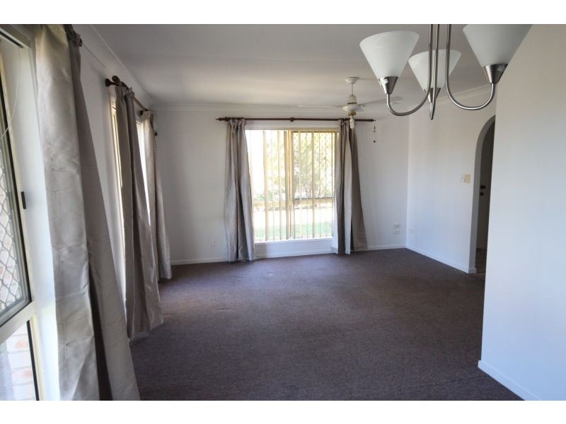 1 Buschman Close, Redbank Plains QLD 4301