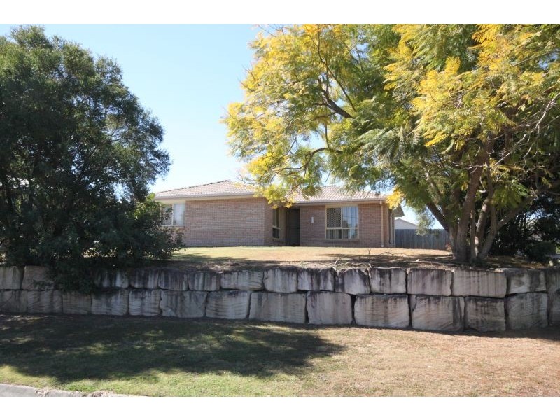 1 Buschman Close, Redbank Plains QLD 4301