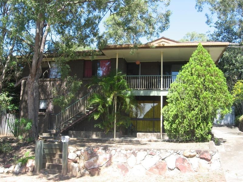 8 Dobell Avenue, Collingwood Park QLD 4301