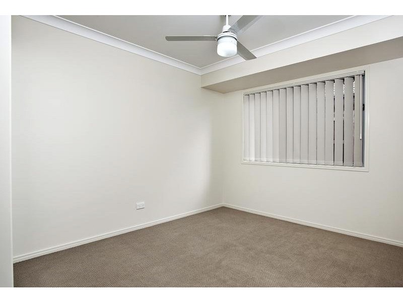 5 Maria Place, Augustine Heights QLD 4300