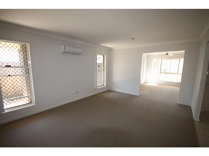 5 Botanic Cres, Brookwater QLD 4300