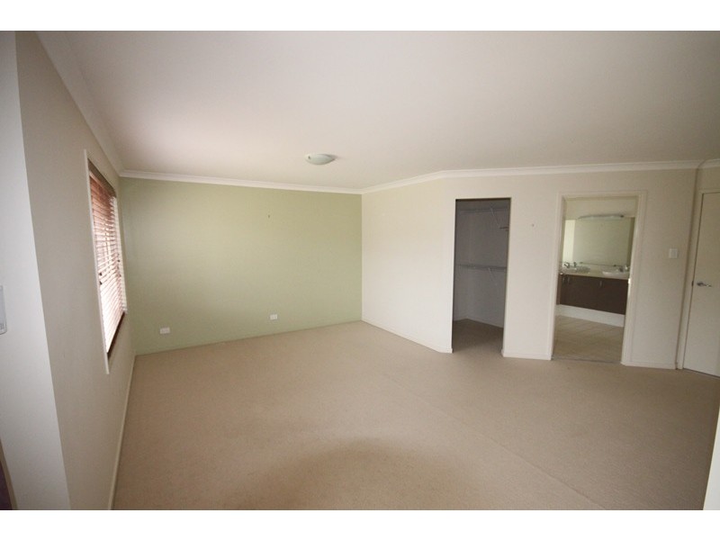 16 FOUNDATION STREET, Collingwood Park QLD 4301