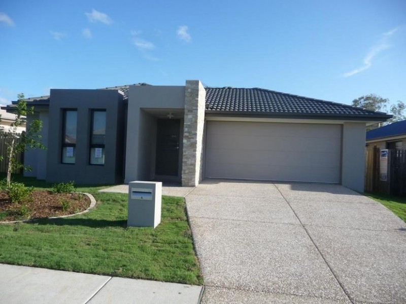 4 Patsy Crescent, Redbank Plains QLD 4301
