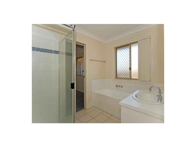 20 Collins Street, Collingwood Park QLD 4301