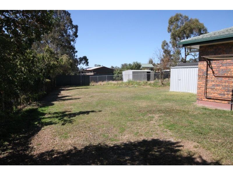 8 Old Logan Road, Gailes QLD 4300