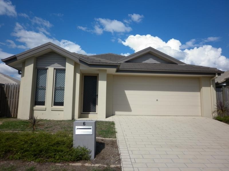 6 Shaun Street, Redbank Plains QLD 4301