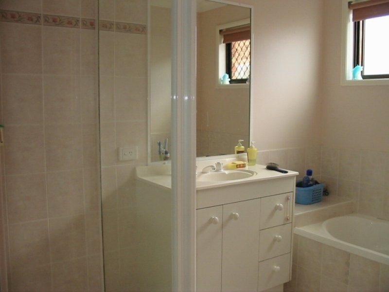 4 Montcliff Court, Springfield QLD 4300