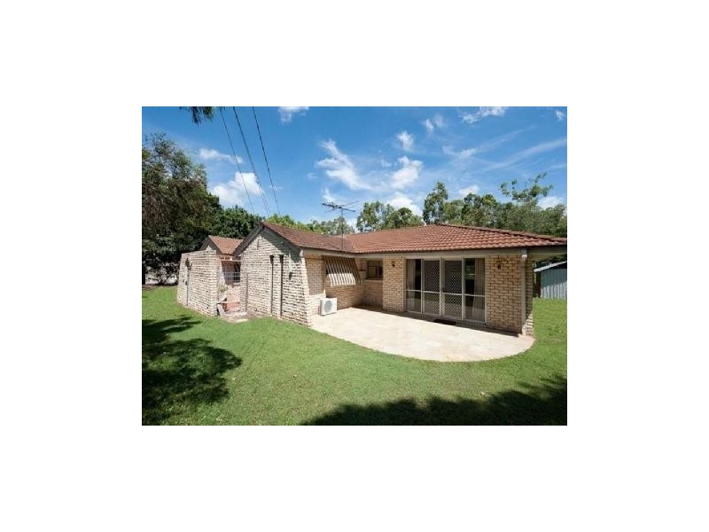 37-39 Steven Street, Camira QLD 4300