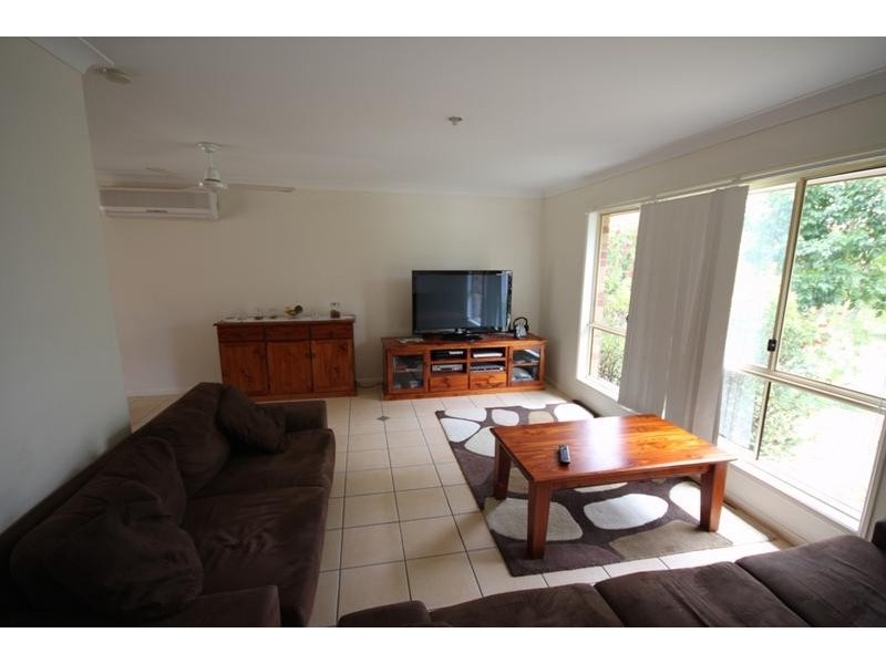 5 Scenic Cres, Springfield QLD 4300