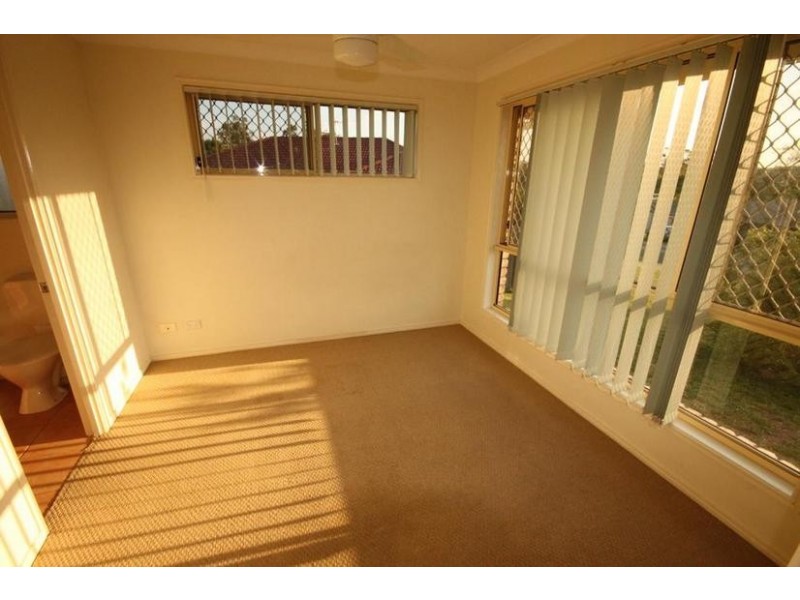 9 Rae Close, Camira QLD 4300