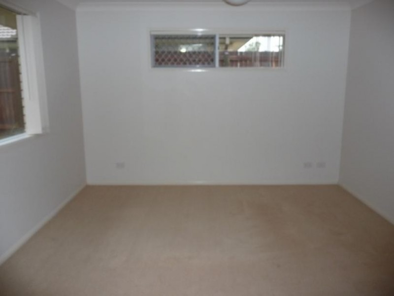 42 Knight Street, Redbank Plains QLD 4301