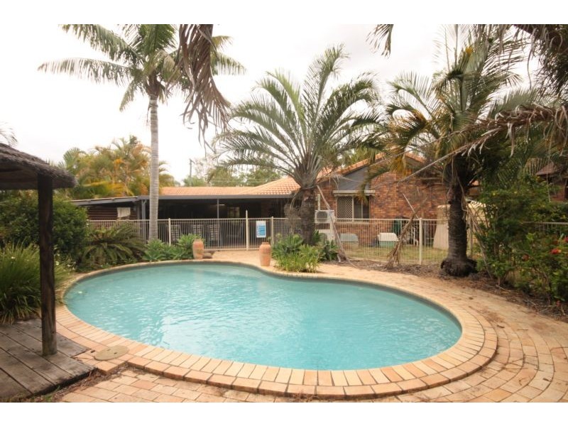 3 Perryman Court, Collingwood Park QLD 4301