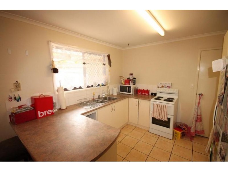 25 Burrel Street, Collingwood Park QLD 4301