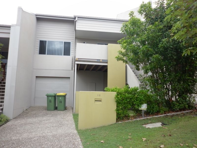 13 Creekside Drive, Springfield Lakes QLD 4300
