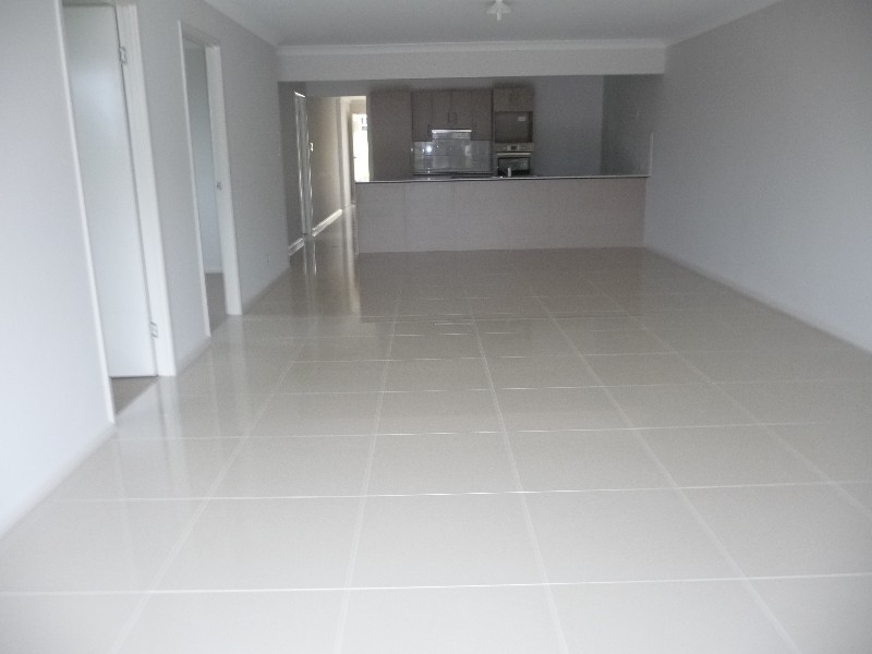 1/11 Tone Drive, Collingwood Park QLD 4301