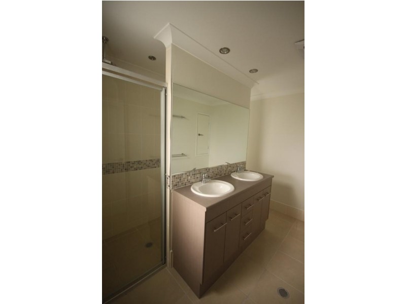 45 Liberty Crescent, Springfield Lakes QLD 4300