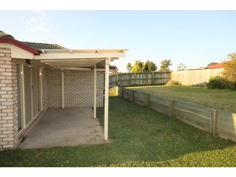 9 Rae Close, Camira QLD 4300