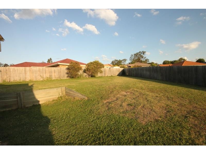 9 Rae Close, Camira QLD 4300