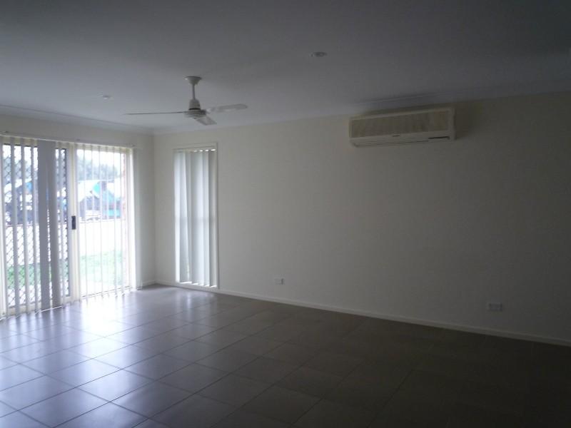 8 Explorer Street, Raceview QLD 4305