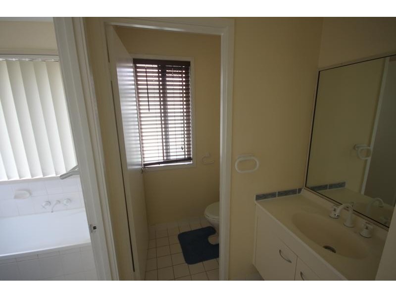 48 Bottlebrush Crescent, Redbank Plains QLD 4301