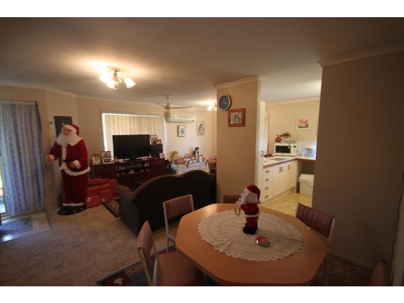 2 Kate Court, Redbank Plains QLD 4301