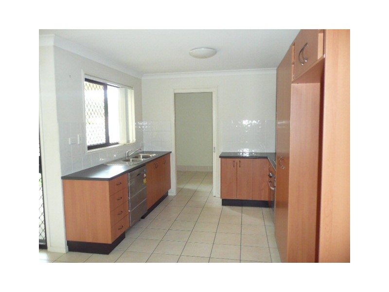 141 Jubilee Avenue, Forest Lake QLD 4078