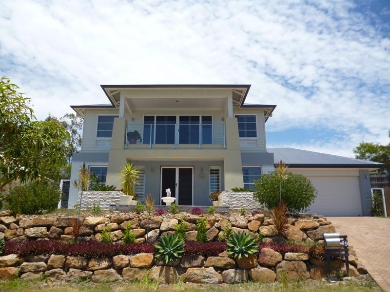 19 Driftwood Place, Springfield Lakes QLD 4300