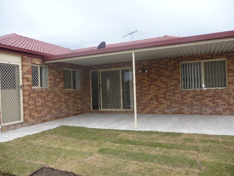 11 Cheihk Crescent,, Collingwood Park QLD 4301