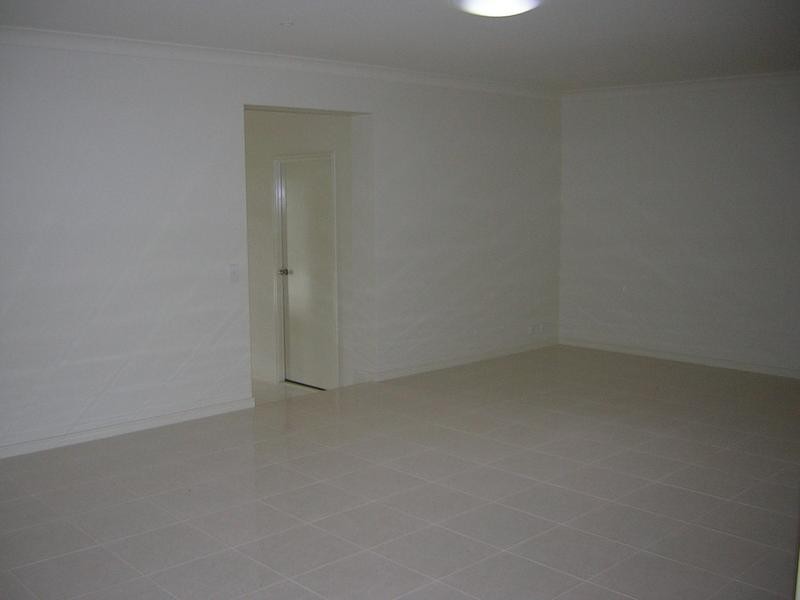 21 Speckled Circuit, Springfield Lakes QLD 4300
