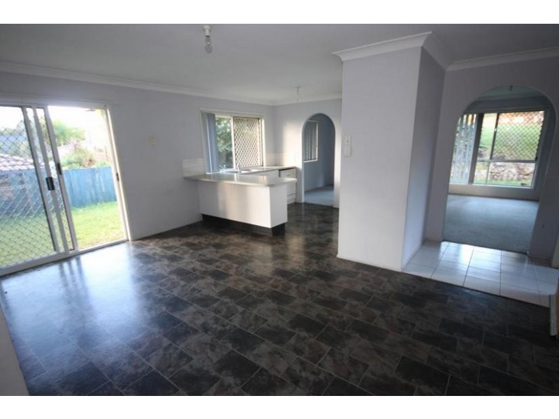 4 Chifley Court, Collingwood Park QLD 4301