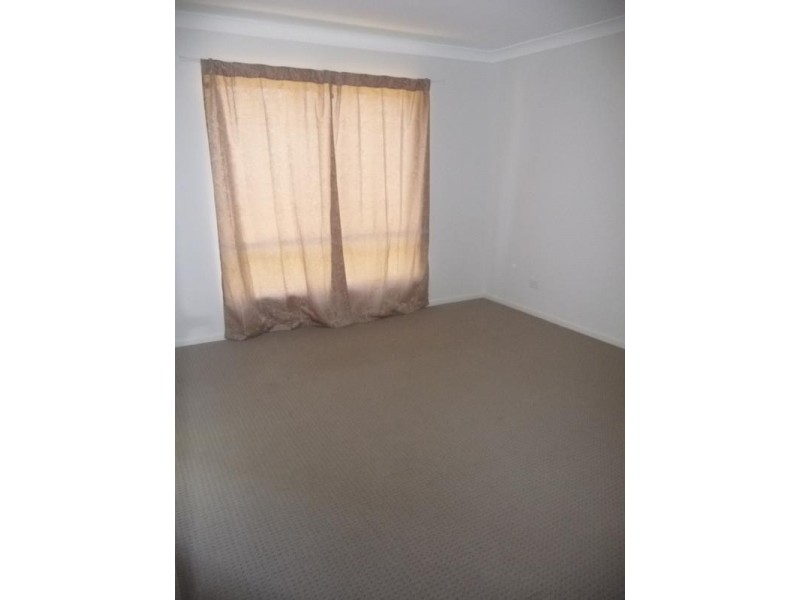 2/11 Tone Drive,, Collingwood Park QLD 4301