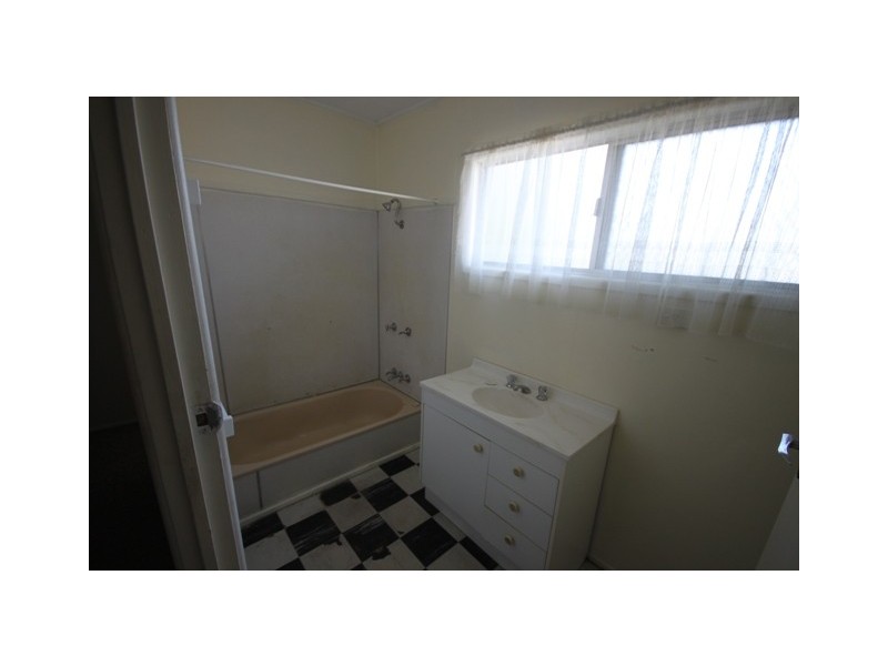 35 Frawley Drive, Redbank Plains QLD 4301